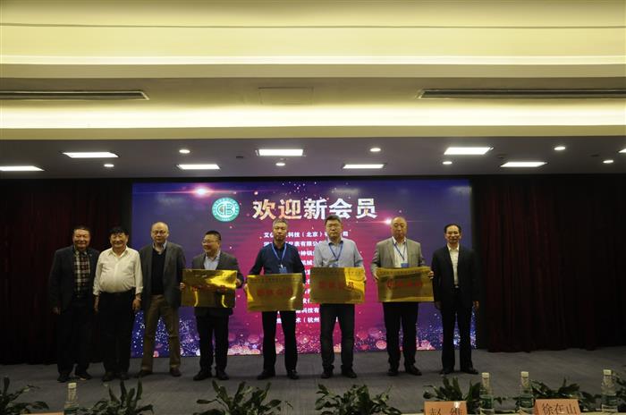 _DSC2825.JPG _DSC2825.JPG